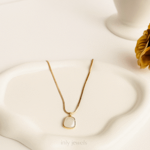 exile pearl necklace